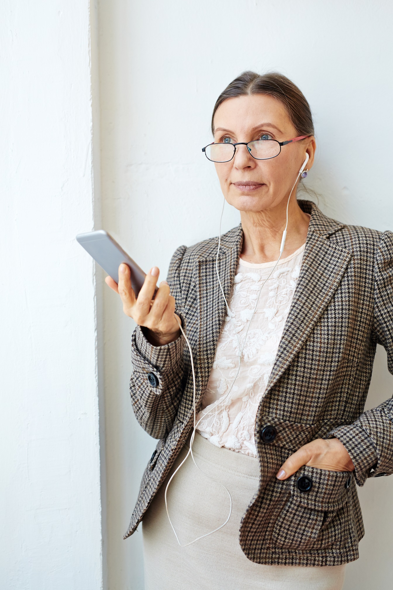 Earphones Podcast Woman